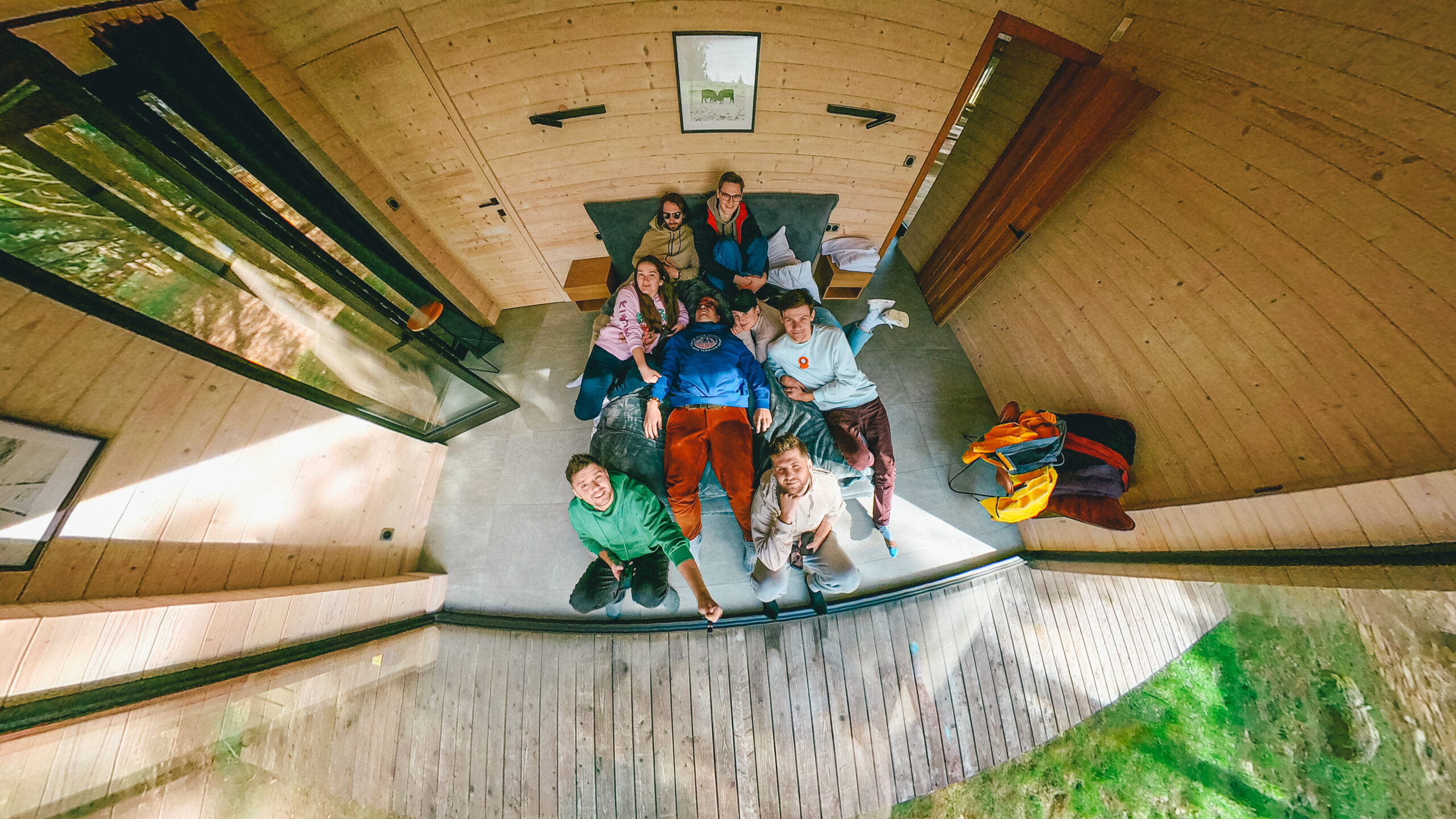 Что делают удаленщики на кемпах?