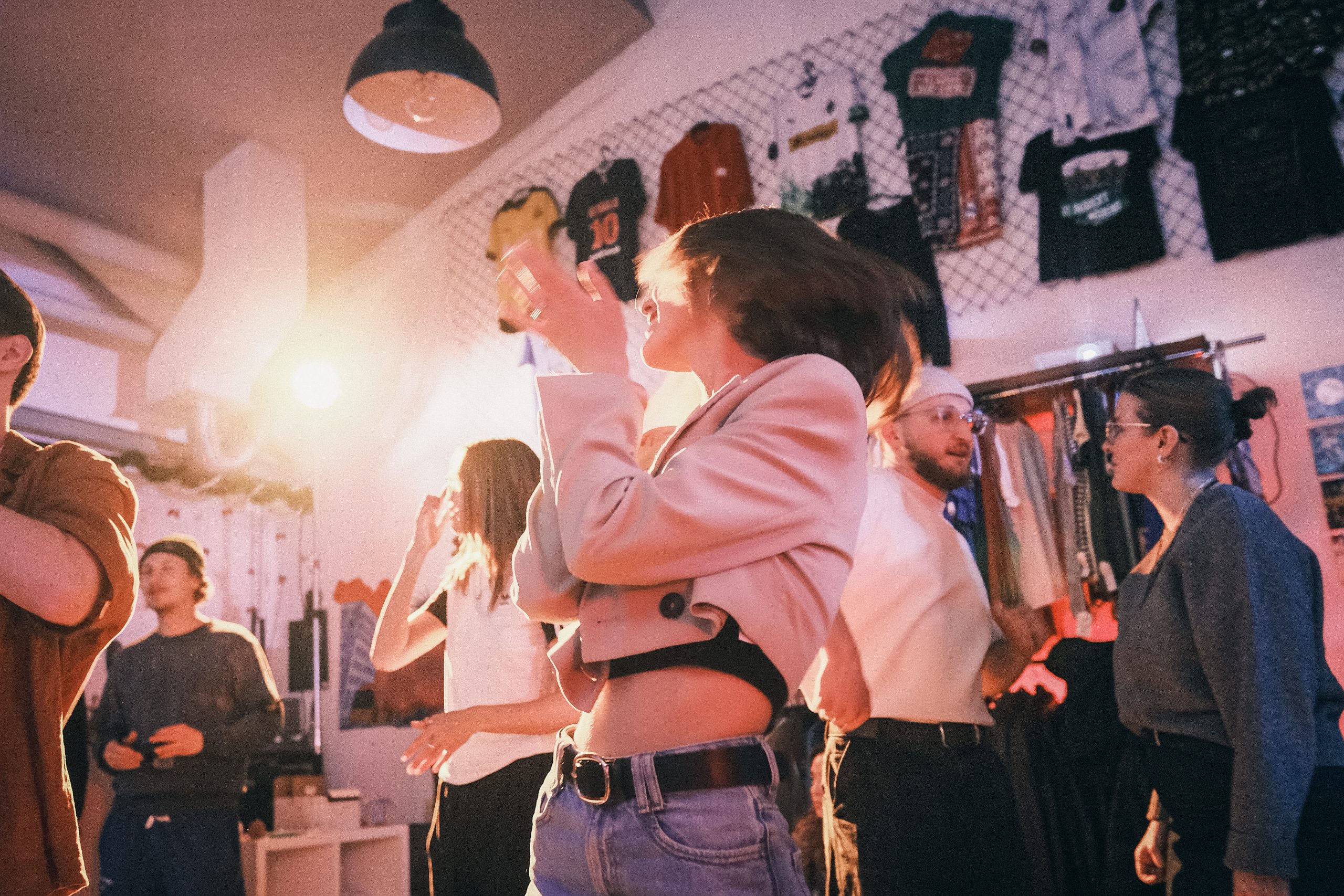 Тимбилдинг под ключ: как провести мероприятие, которое действительно сближает команду